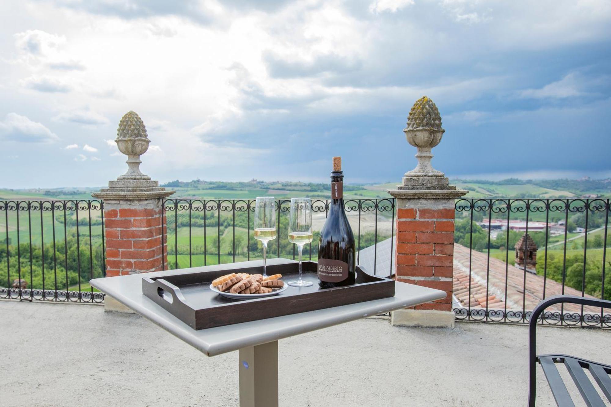 Olivola Apartments Frassinello 外观 照片